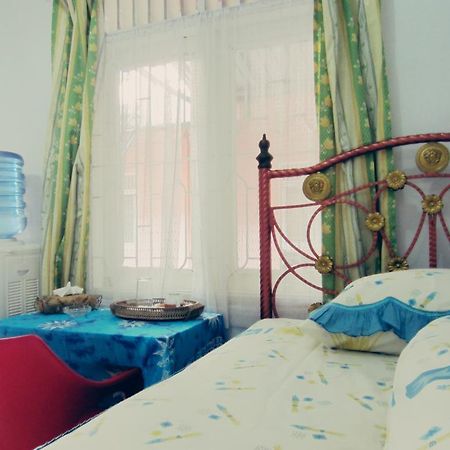 Griya 24 Homestay Medan Zewnętrze zdjęcie